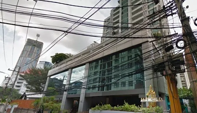 queen-s-park-view-condo-bangkok-5a4eebafa12eda1f7700a1c5_full