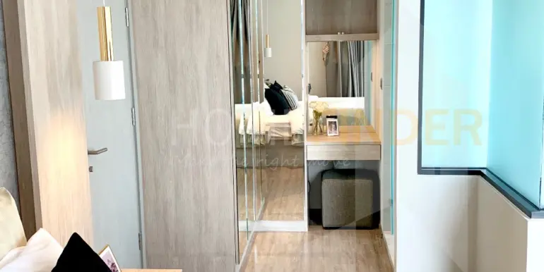 10_Master Bedroom_5
