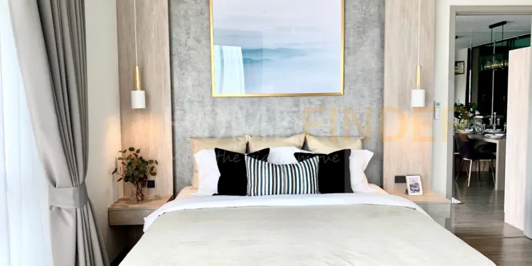 6_Master Bedroom_1