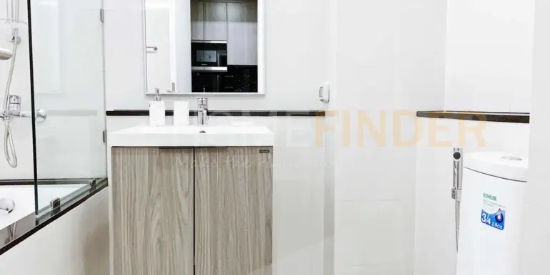 Bathroom (1)
