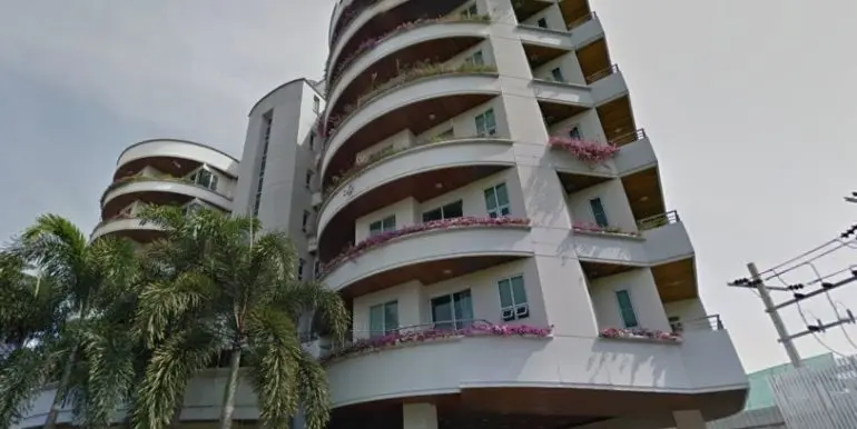 blossom-ville-condo-bangkok-57678fd46d275e4540000114_full
