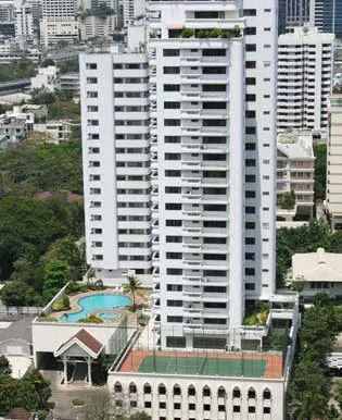 charan-tower-condo-bangkok-591d46de6d275e0a43000098_full