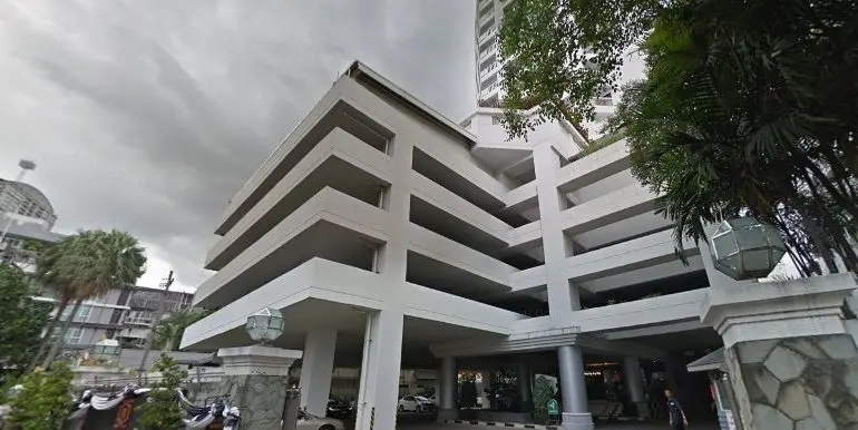cnc-residence-condo-bangkok-5a607188a12eda2e0700338c_full