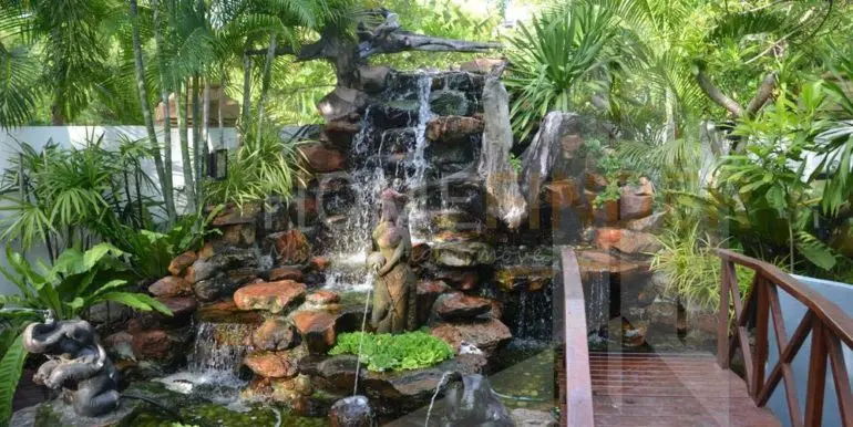 estate of Jomtien Park Villas 836sqm 5bed 6bath6