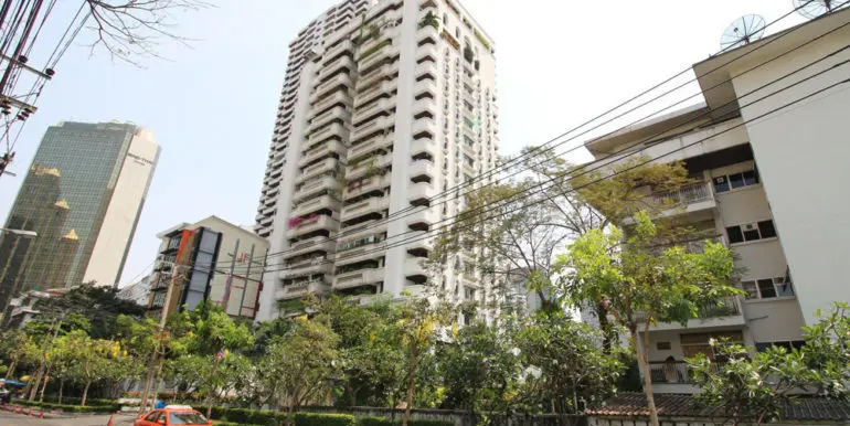govind-tower-condo-watthana-5a713612a12eda3c430003e6_full