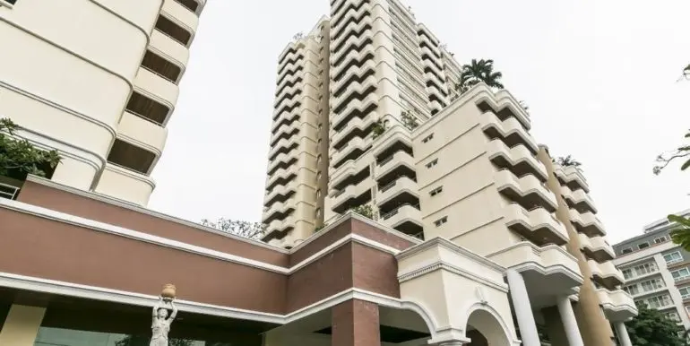 piyathip-place-condo-bangkok-59b25bf7a12eda74b4000832_full