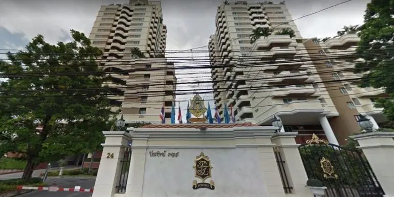 piyathip-place-condo-bangkok-59b25c76a12eda7379000a51_full