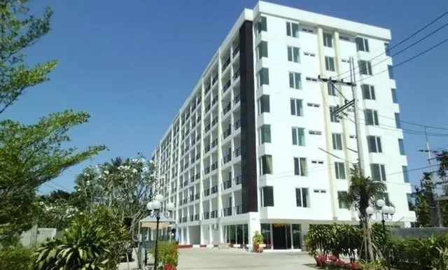 ratchapruek-condo-bangkok-5680f0ee6d275e4d0d000007_full