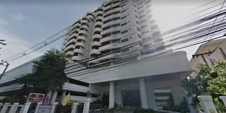 royal-kensington-mansion-condo-watthana-5b35fb2aa12eda3959000ff6_full