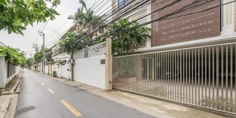 the-boonareya-court-condo-phaya-thai-5a93a5cba12eda169f002510_full