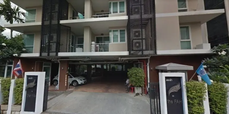 the-fah-aree-condo-bangkok-59faebfca12eda477500009a_full