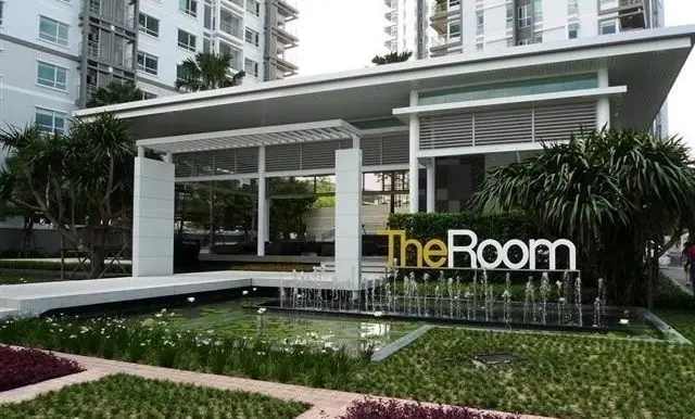 the-room-ratchada-ladprao-condo-bangkok-547d7d2593164a1ec6000608_full