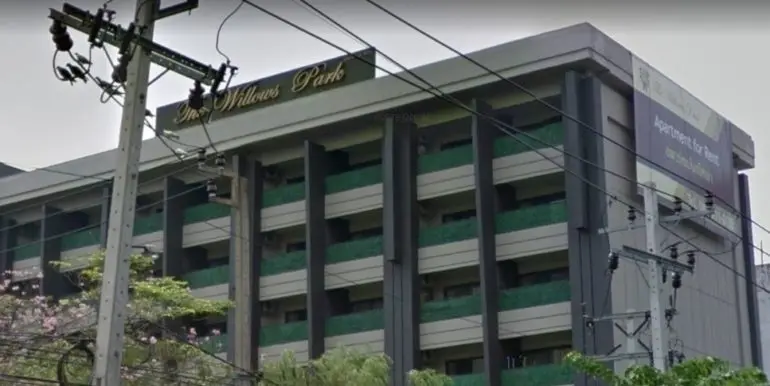 the-willows-park-sukhumvit-58-condo-phra-khanong-5cecf0dba12eda0d7e0000c1_full