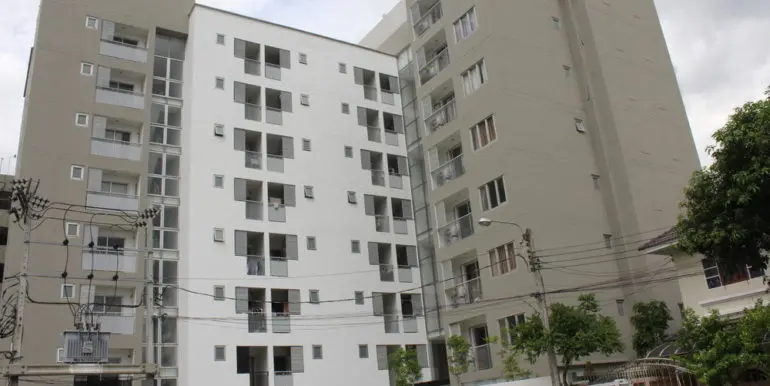 utd-apartments-sukhumvit-hotel-residence-condo-bangkok-55912bbf70726f3bf2000003_full