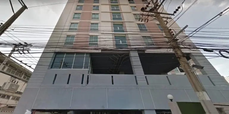 you-condo-bangkok-59f6d3f1a12eda7f870086a3_full