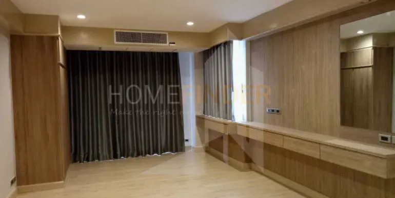 4th bedroom