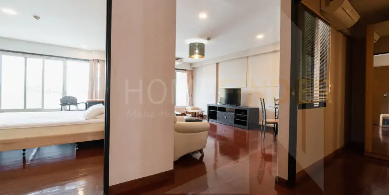 Navin Court (2bed 89sqm 35k)