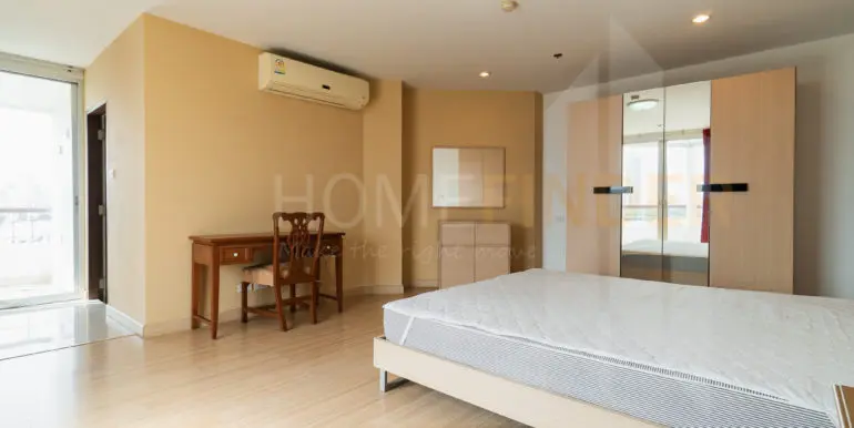 P.W.T.Mansion (1b 76sqm 35k)-9
