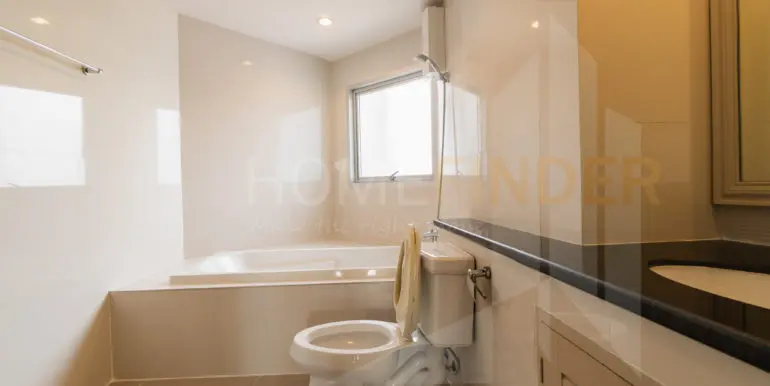 P.W.T.Mansion (2+1b 165sqm 50k)-16
