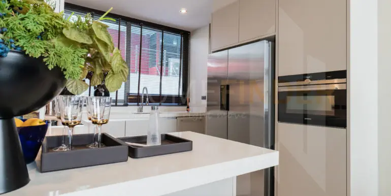 Quarter39 (4b 433.90sqm 53.9MB)-10