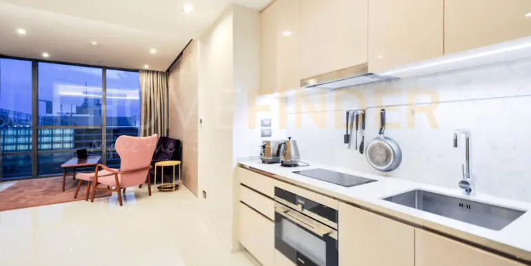 The Bangkok Sathorn 1b1b 61s 18.1m