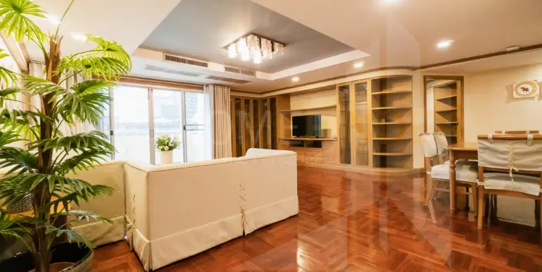 33 Residence (2bed 143sqm 60k)