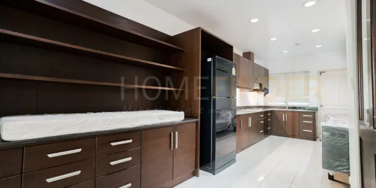Ban KlangKrung Thonglor (4b 350sqm 90k)-3