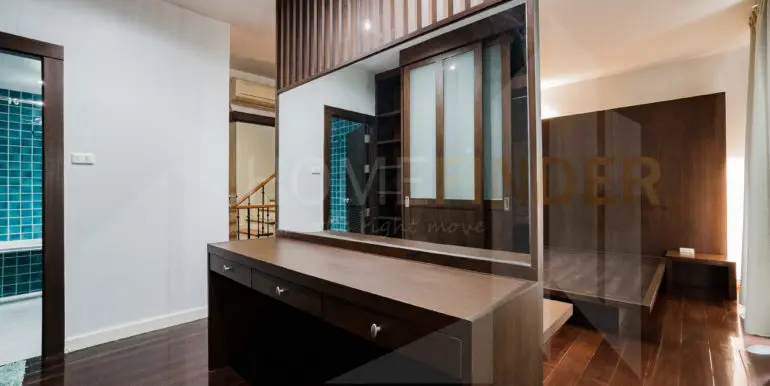 Ban KlangKrung Thonglor (4b 350sqm 90k)-30
