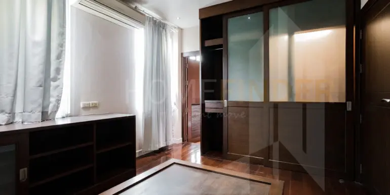 Ban KlangKrung Thonglor (4b 350sqm 90k)-36