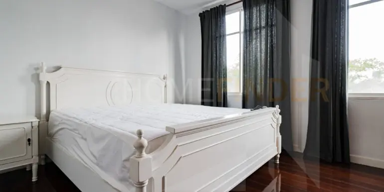 Ban KlangKrung Thonglor (4b 350sqm 90k)-41
