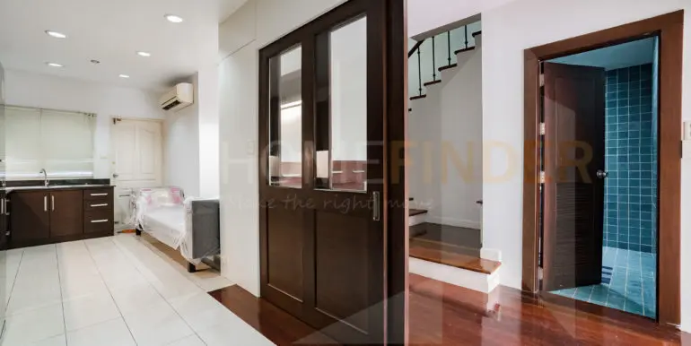 Ban KlangKrung Thonglor (4b 350sqm 90k)