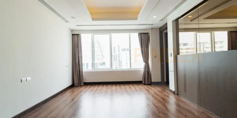 Ideal 24 (4b 320sqm 200k)-18
