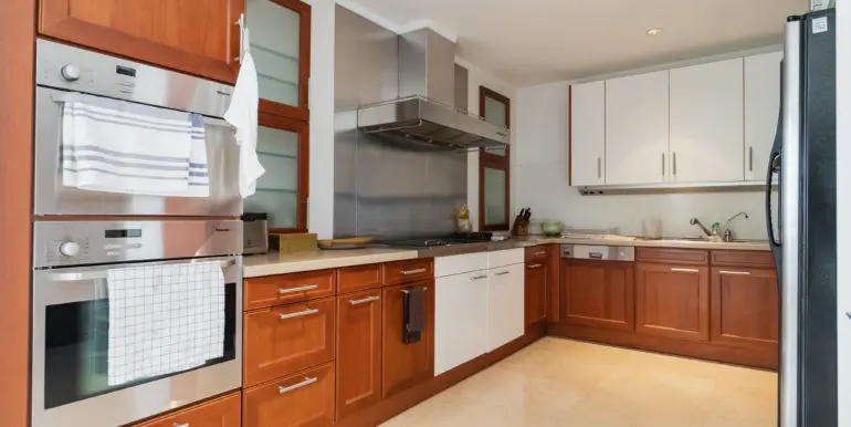 Las Colinas (4b 700sqm 350k)-33