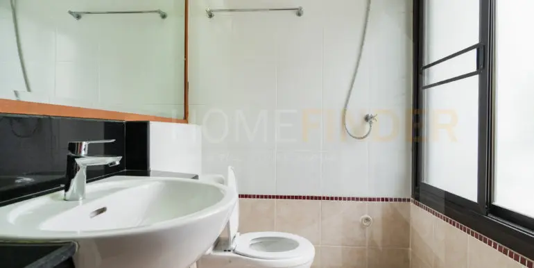 Neo Aree Sukhumvit 26 (3b 250sqm 55k)-12