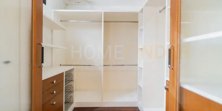 Neo Aree Sukhumvit 26 (3b 250sqm 55k)-17