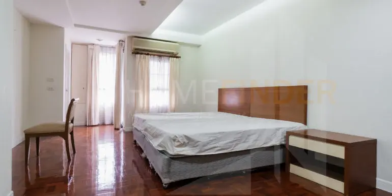 Neo Aree Sukhumvit 26 (3b 250sqm 55k)-18