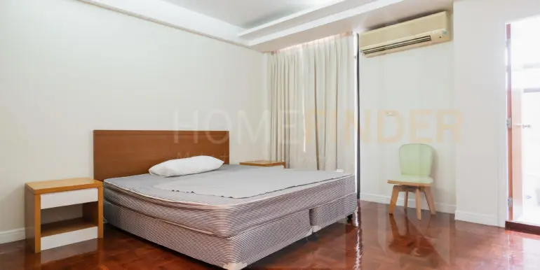 Neo Aree Sukhumvit 26 (3b 250sqm 55k)-21