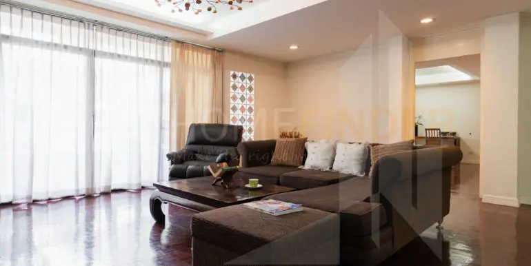 Neo Aree Sukhumvit 26 (3b 250sqm 55k)-3