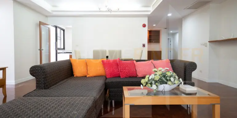 Neo Aree Sukhumvit 26 (3b 250sqm 55k)-5