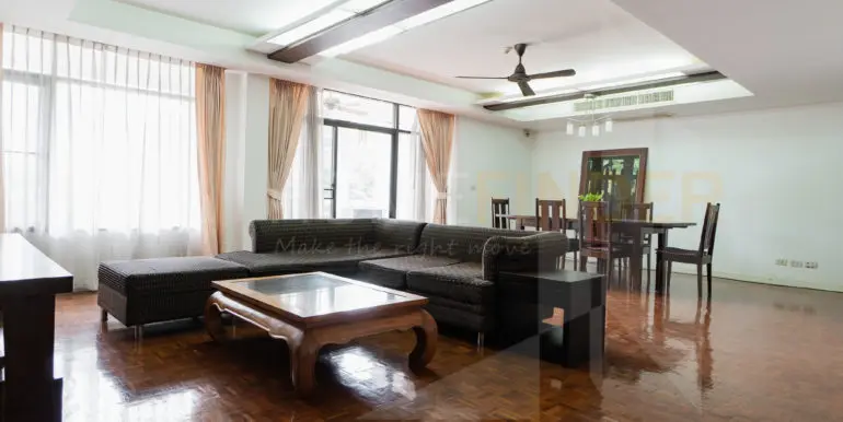 Neo Aree Sukhumvit 26 (3b 250sqm 65k)-2