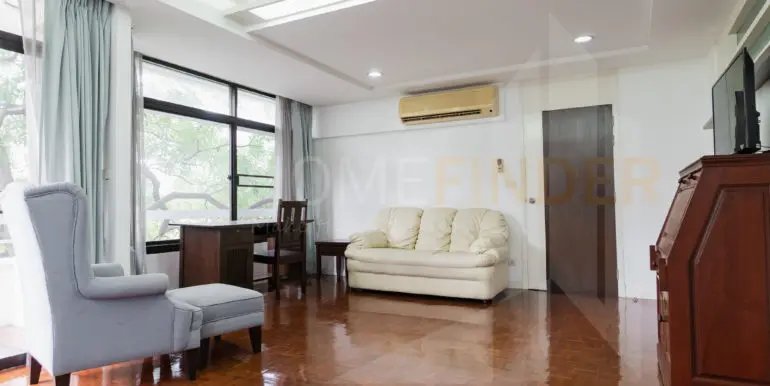 Neo Aree Sukhumvit 26 (3b 250sqm 65k)-21