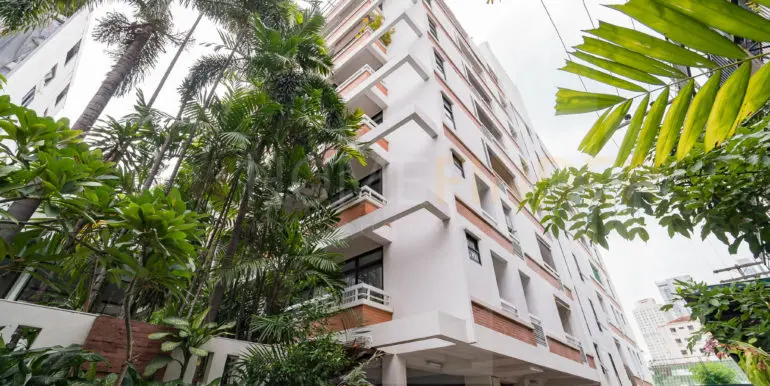 Neo Aree Sukhumvit 26 (3b 250sqm 65k)-38