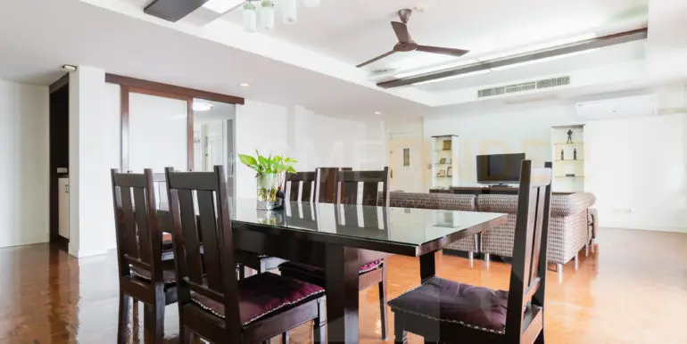 Neo Aree Sukhumvit 26 (3b 250sqm 65k)-6