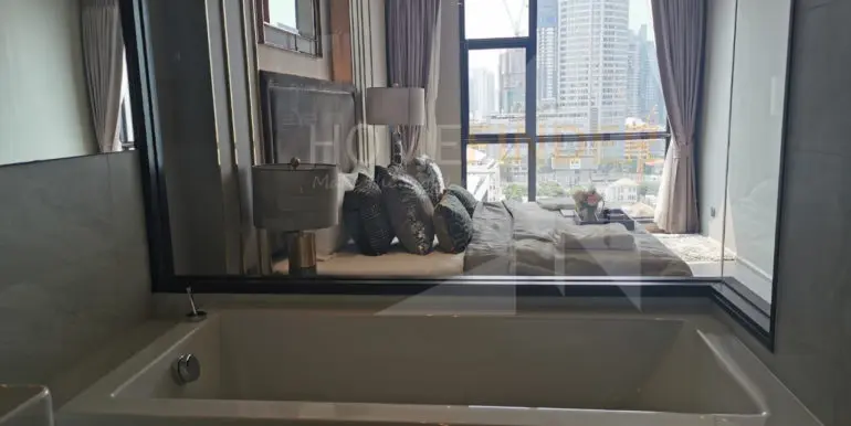 นอน5