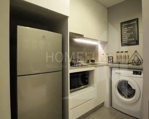 M Thonglor 10 30Sqm. 1b1b 14Fl. 25K (2)