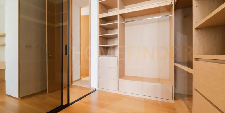 Vana Residence Sukhumvit 26 (3b 210sqm 150k)-17