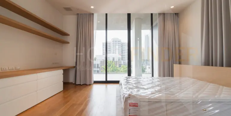 Vana Residence Sukhumvit 26 (4b 440sqm 300k)-13