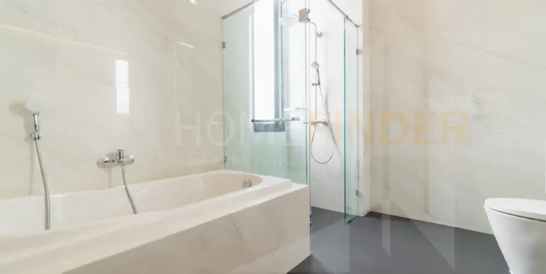 Vana Residence Sukhumvit 26 (4b 440sqm 300k)-15