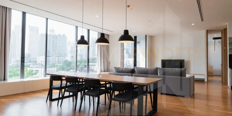 Vana Residence Sukhumvit 26 (4b 440sqm 300k)-2