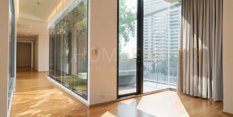 Vana Residence Sukhumvit 26 (4b 440sqm 300k)-28